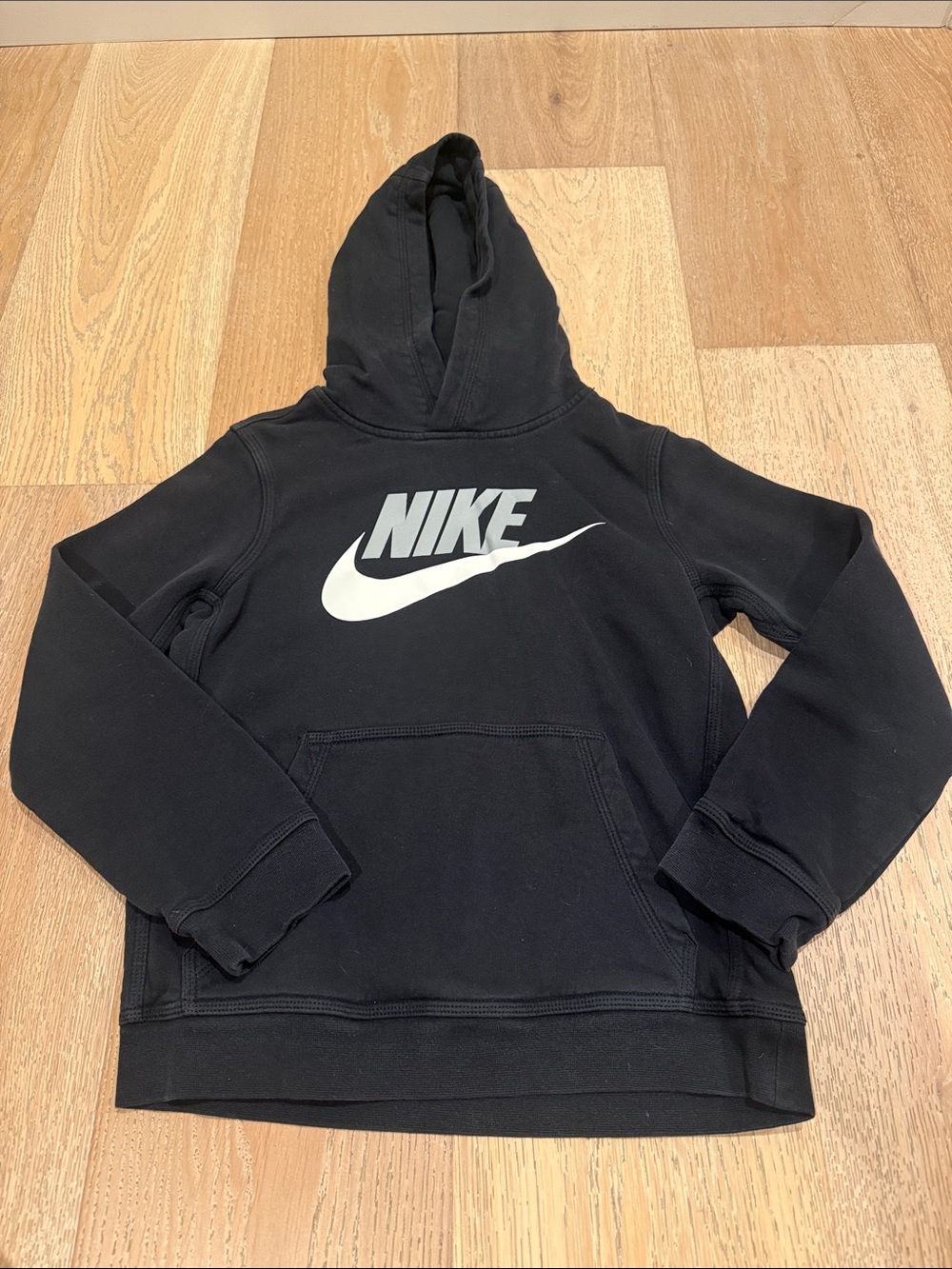 Nike Black Hoodie with White Swoosh Logo (big buys size medium)